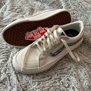 Van sneakers